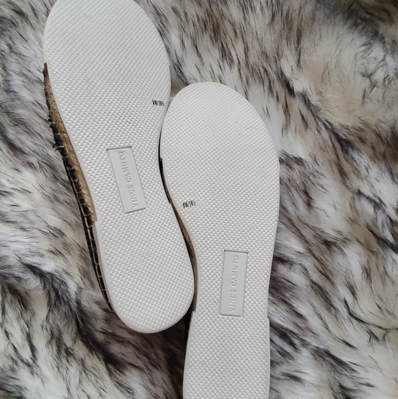 Vince Camuto shoe's NWOT - Picture 3 of 5